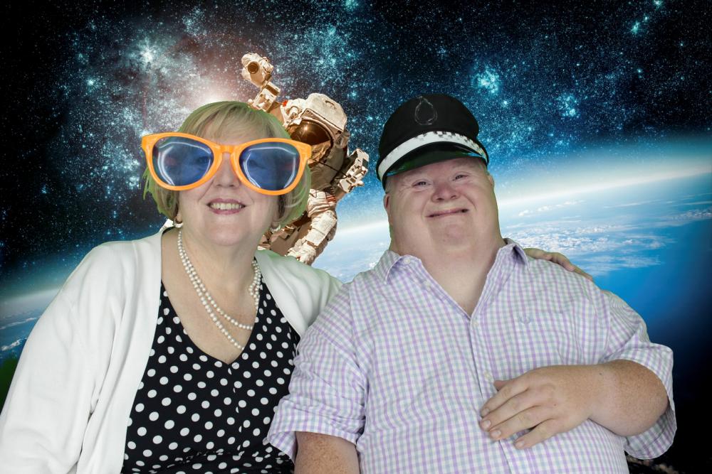 Gary & Julie's Wedding | View more photos from the event at gallery.myphotoboothexperience.co.uk/u/MyPhotoBoothExperienceLtd/Gary-Julies-Wedding